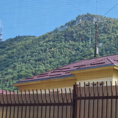 Sunny Town House Villa Brasov Exterior photo